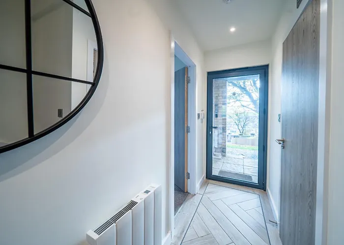 4-bed Townhouse, Secure & Close To Centre- Ideal For Corporate Guests Leeds (West Yorkshire)